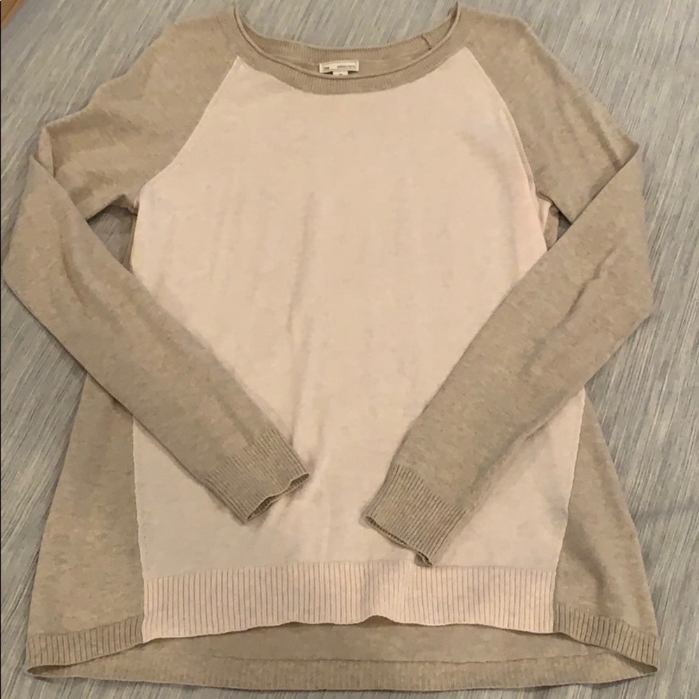 GAP Sweater